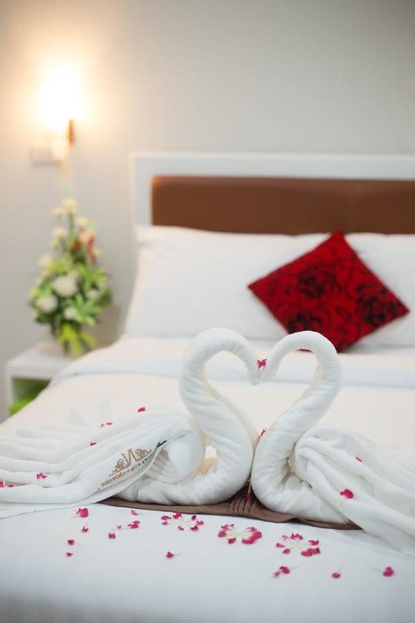 น้ำทิพย์ เรสซิเด้นส์ Hotel ตรัง ภายนอก รูปภาพ
